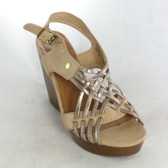 MADDEN GIRL Klydee Strappy Tan/Silver Wedges - Picture 7 of 8